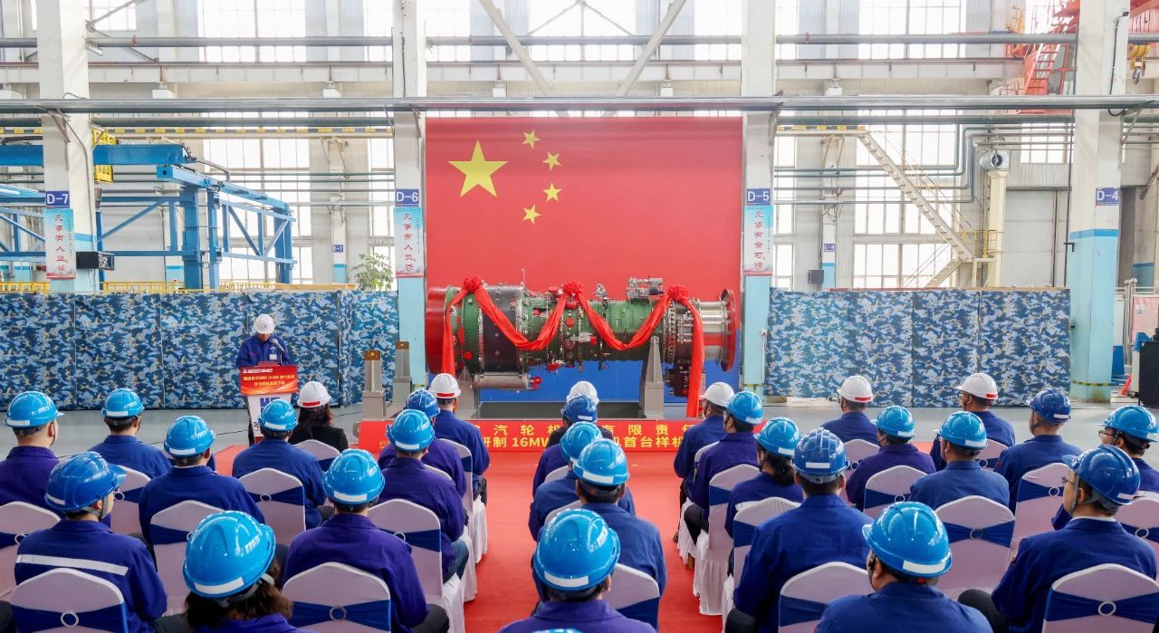 8DF858041FF025D3B9A03E31114_B93E53CA_32051