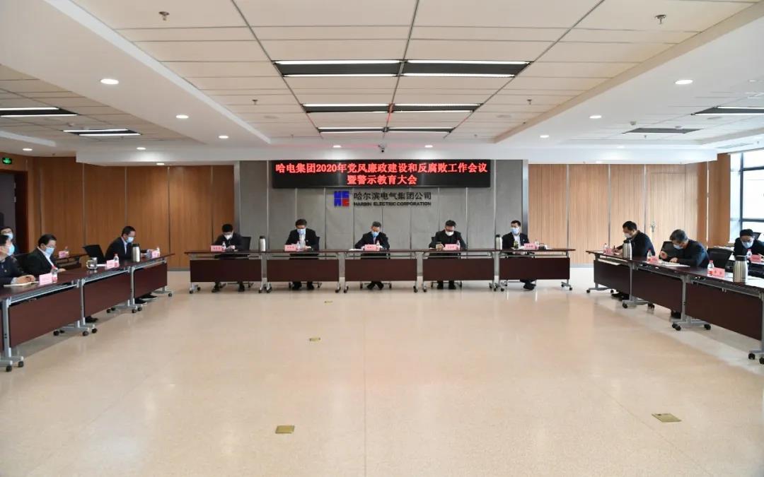 66FCA1654330AAA01B640B2136E_D0183017_1197C.jpg?e=